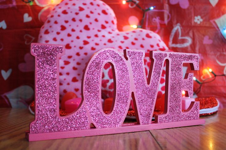 Buscar textos bonitos de feliz San Valentin para Messenger, Pensamientos de amor para San Valentin para compartir en Facebook